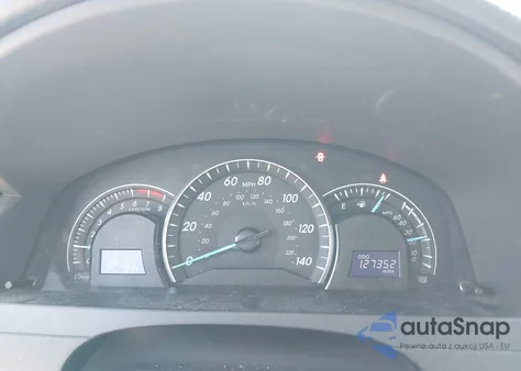 2013 Toyota Camry Le z USA, uszkodzony, nr VIN 4T4BF1FK5DR294503